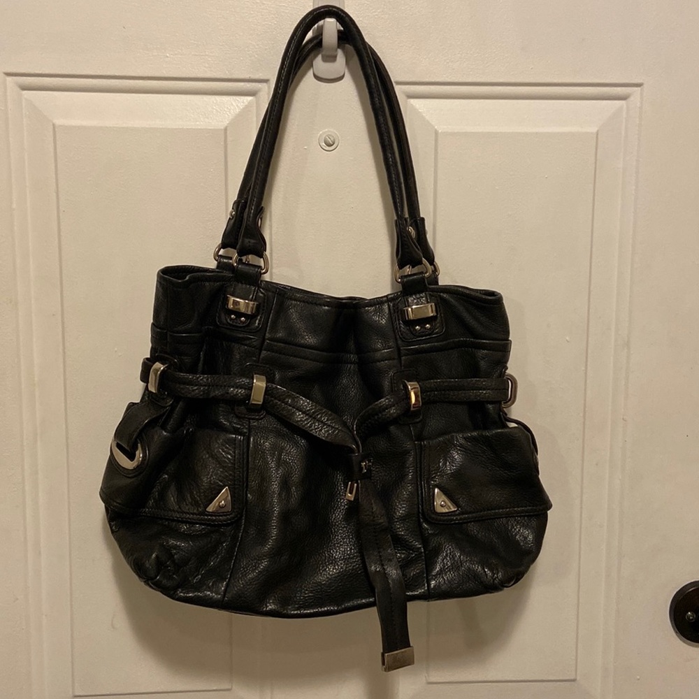 B MAKOWSKY Black Genuine Leather Hand Bag Shoulder Satchel Bag Purse